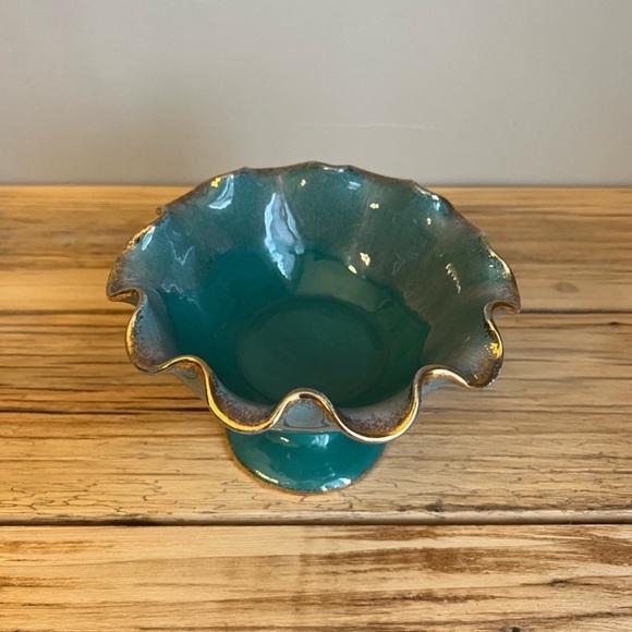 Lusterware Green Ceramic Compote Bowl With Gold Trim - Picture 2 of 10